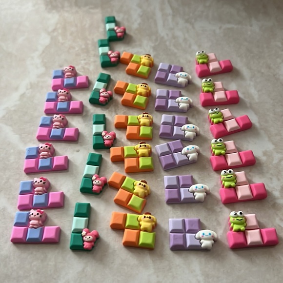 NIB 30pc Tetris block with characters resin craft pieces - Picture 1 of 5
